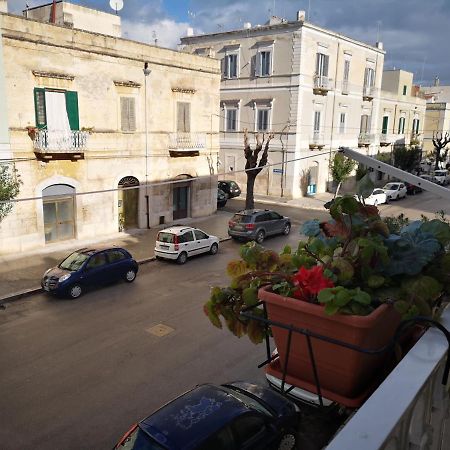 شقة La Casa Delle Sorprese تراني المظهر الخارجي الصورة